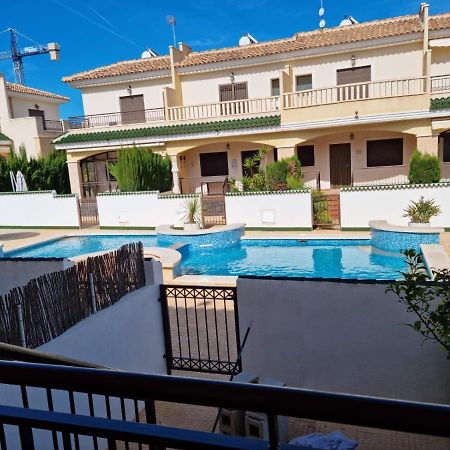 Agradable Adosado Con Piscina Villa Ciudad Quesada Dış mekan fotoğraf