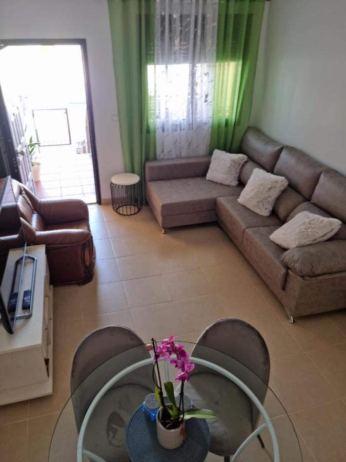 Agradable Adosado Con Piscina Villa Ciudad Quesada Dış mekan fotoğraf